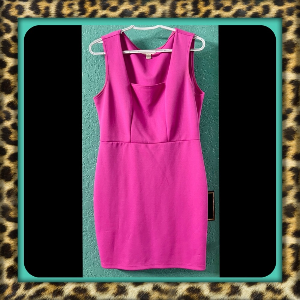 👑✅PRICE FIRM✅Elegant Pink Sleeveless Mini Body Con Dress
